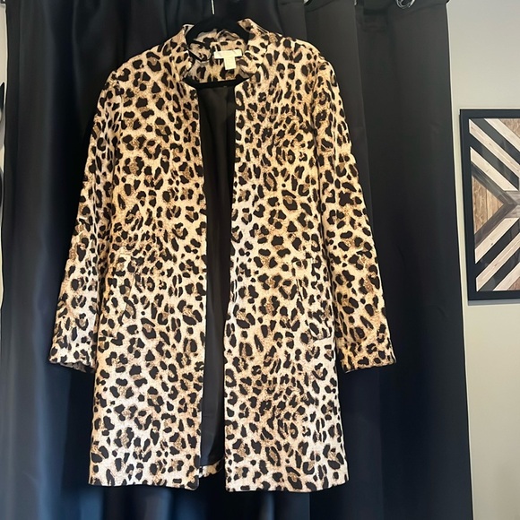 H&M Leopard print jacket - Picture 2 of 5